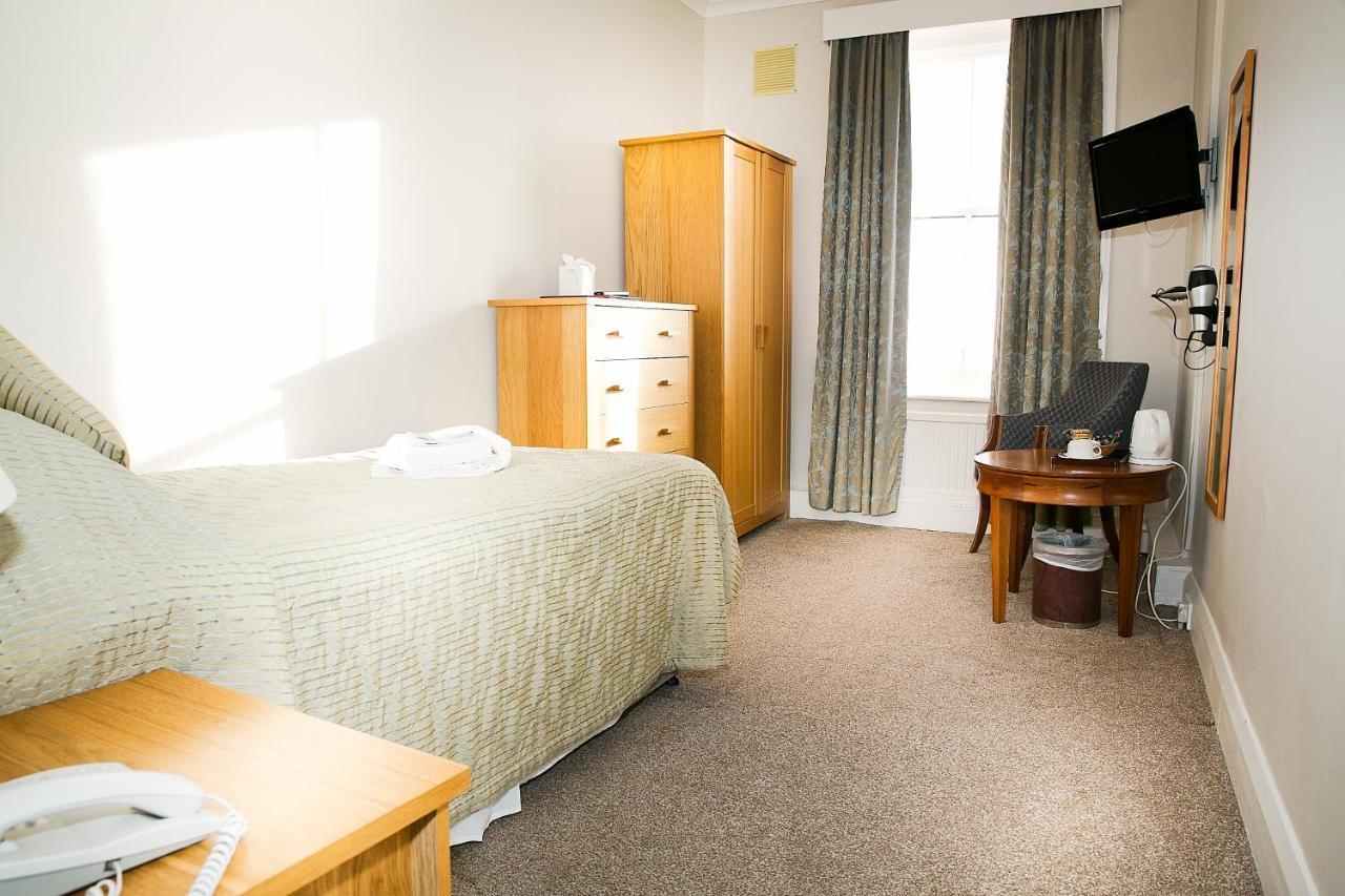 The Cumberland Hotel Eastbourne Zewnętrze zdjęcie