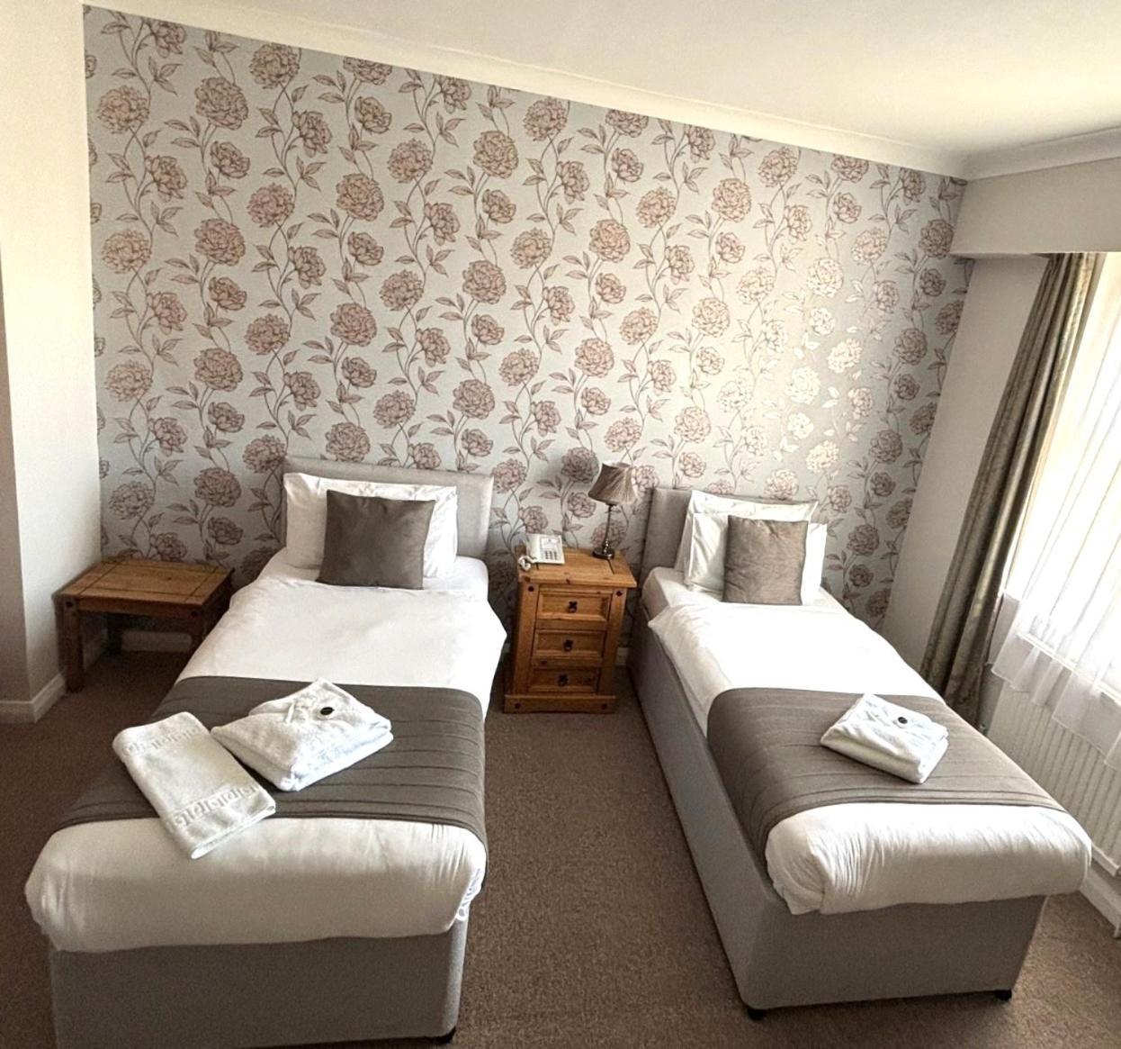 The Cumberland Hotel Eastbourne Zewnętrze zdjęcie