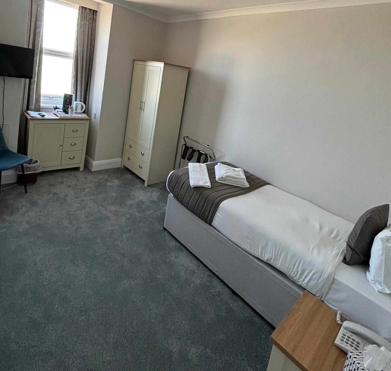 The Cumberland Hotel Eastbourne Zewnętrze zdjęcie